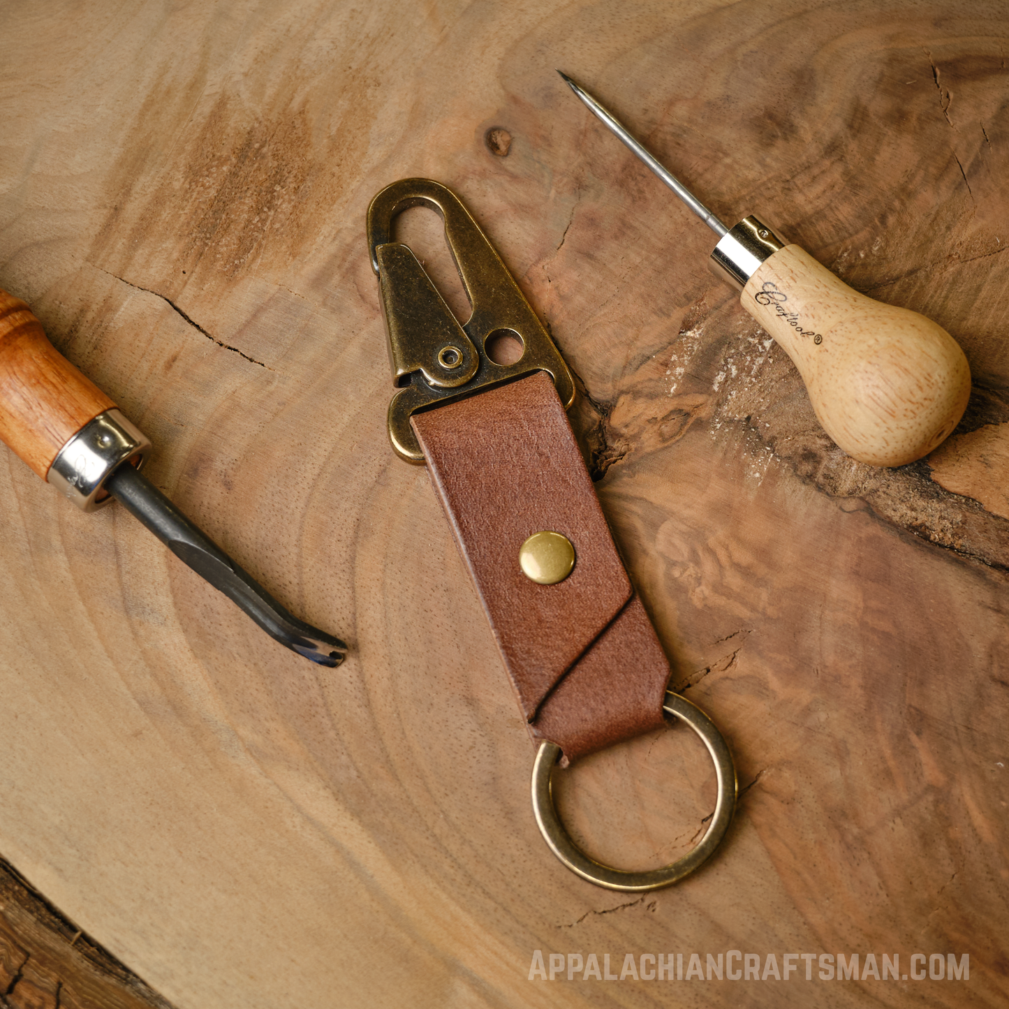 The Switchback — Handmade Leather Keychain